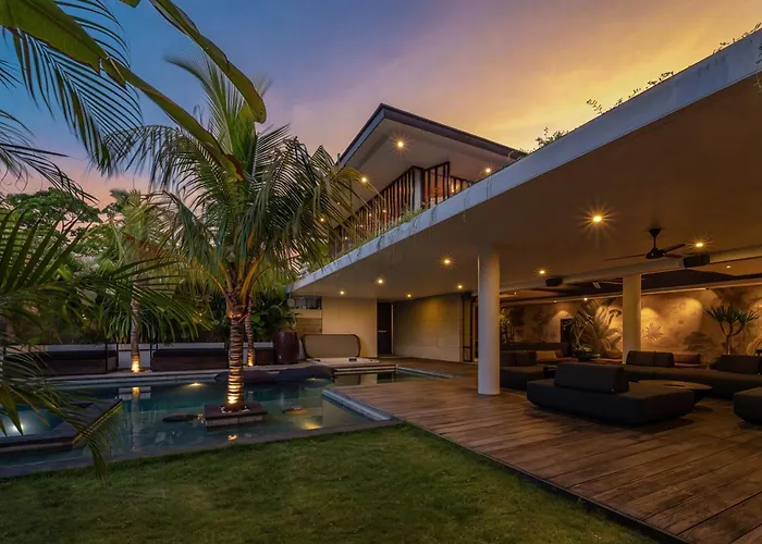 Barabuda - Impressive 6-bedroom With Jacuzzi And Slide!
