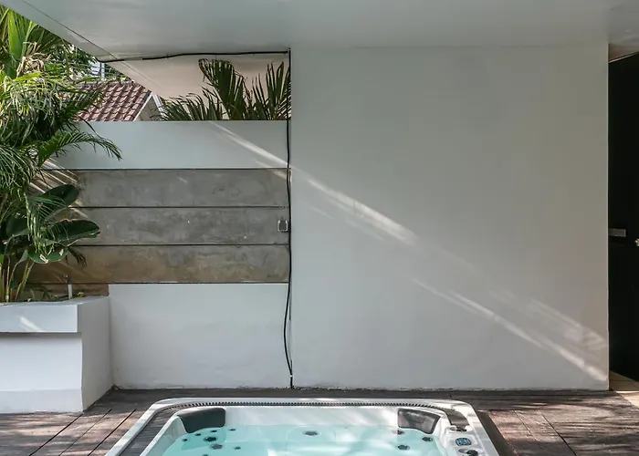 Barabuda - Impressive 6-bedroom With Jacuzzi And Slide! * Canggu (Bali)