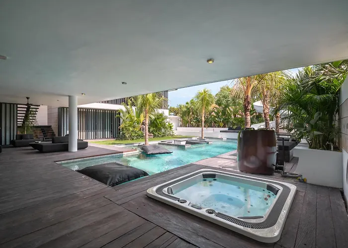 Barabuda - Impressive 6-bedroom With Jacuzzi And Slide! Villa