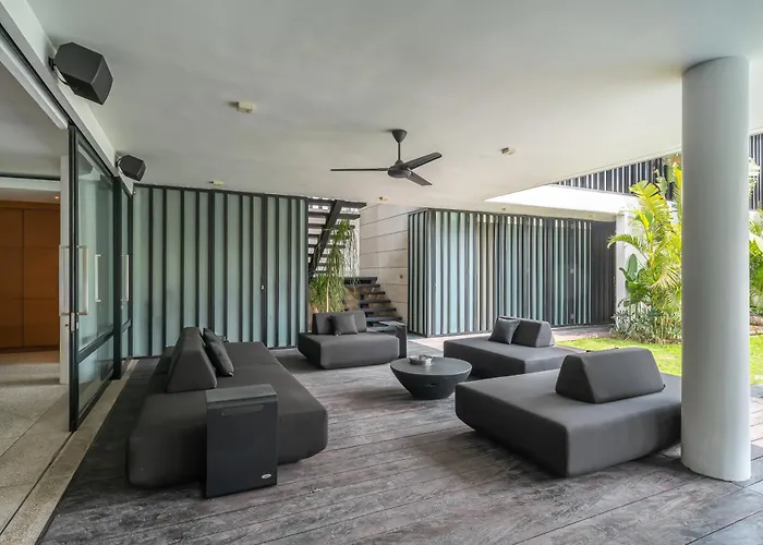 Barabuda - Impressive 6-bedroom With Jacuzzi And Slide! Villa