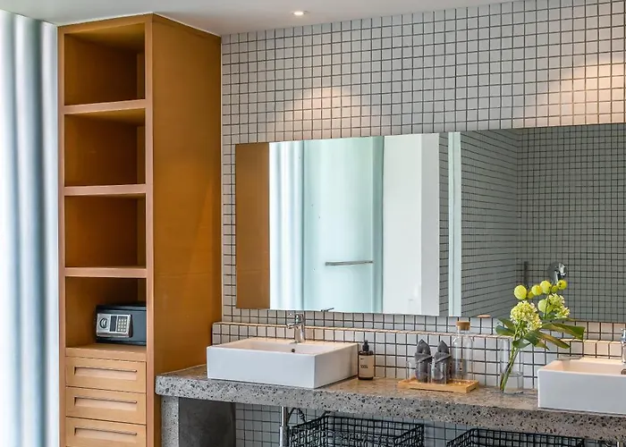 Barabuda - Impressive 6-bedroom With Jacuzzi And Slide! *